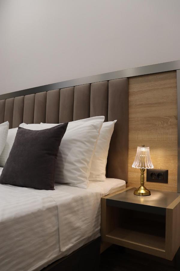 Orion Aparthotel เยเรวาน ภายนอก รูปภาพ