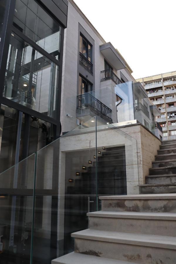 Orion Aparthotel เยเรวาน ภายนอก รูปภาพ